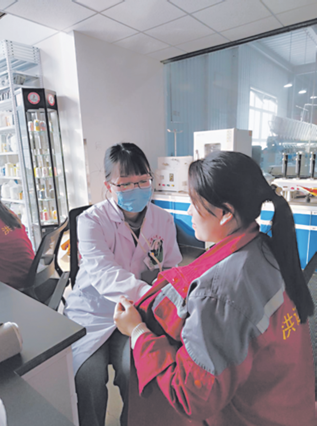 “四送四進四提升”，健康義診暖人心