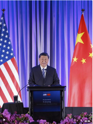 現(xiàn)場響起十多次長時間熱烈掌聲！習近平出席美國友好團體聯(lián)合歡迎宴會并發(fā)表演講