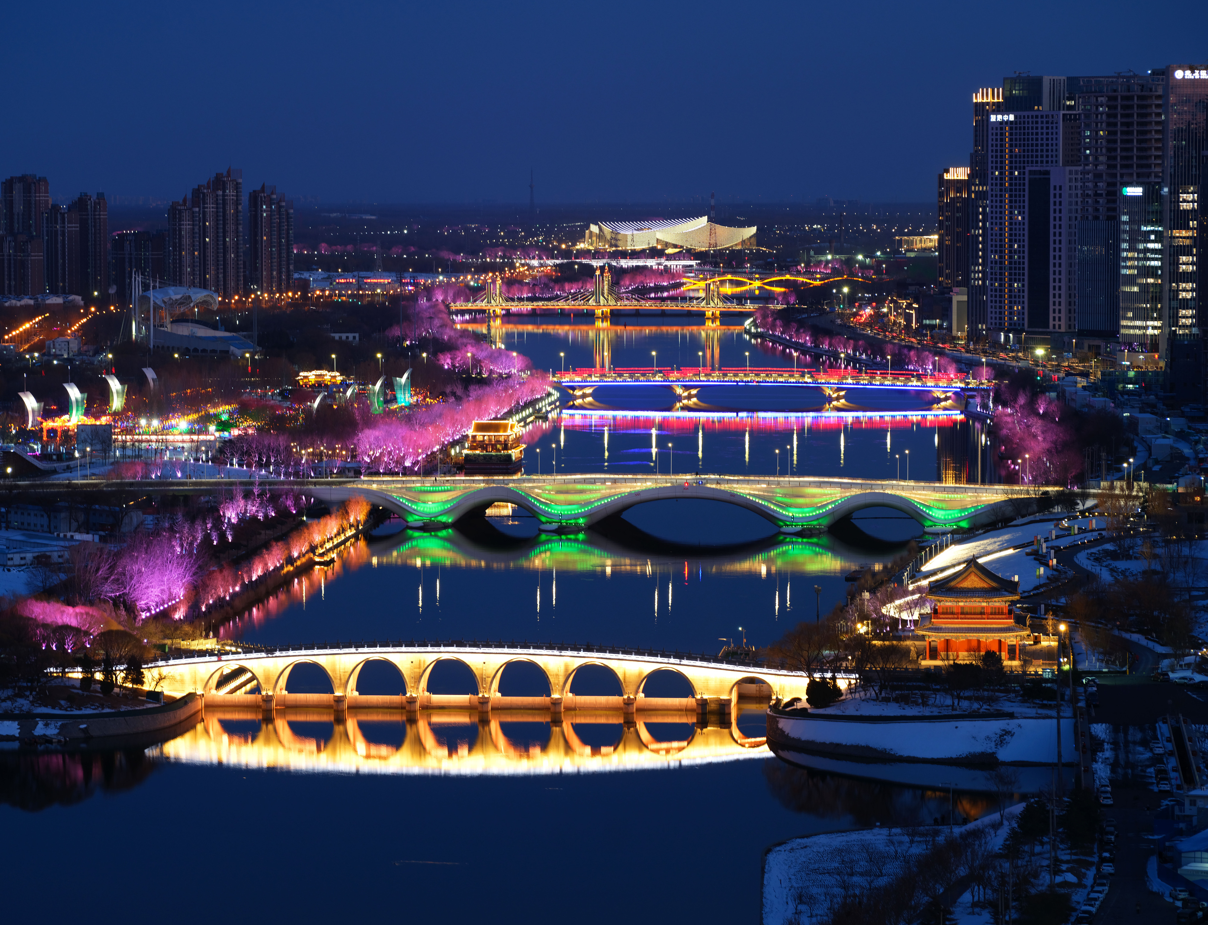 2024年2月22日，京杭大運(yùn)河北京通州段夜景。