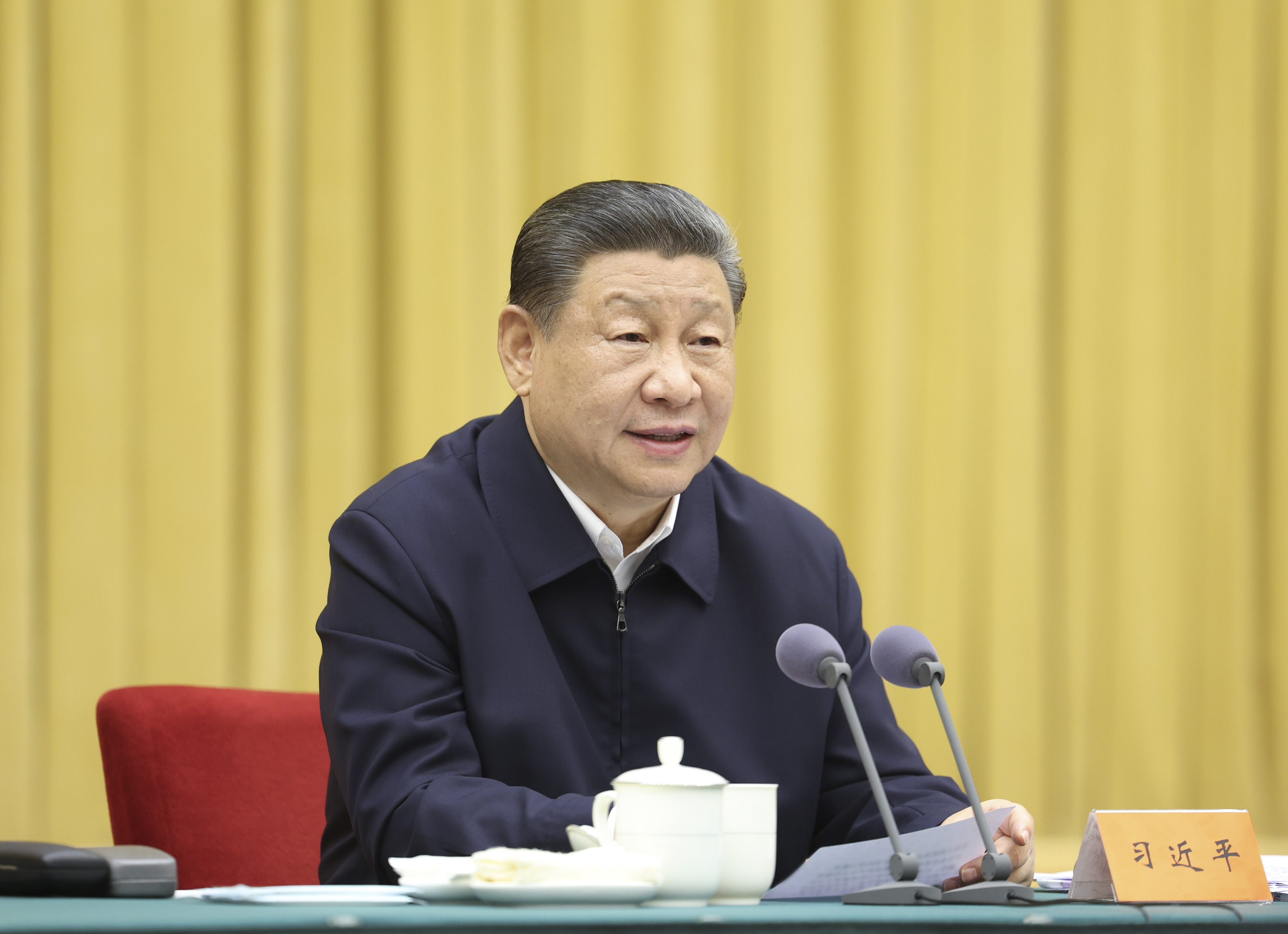 一見·八次座談會，聚焦這個大主題