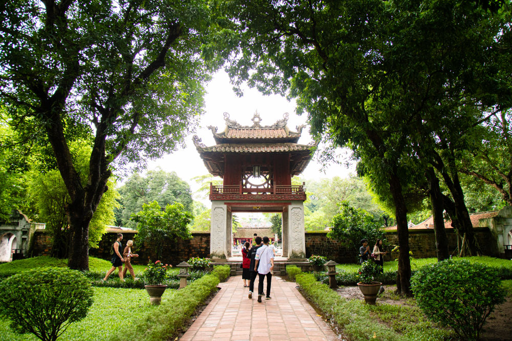 越南社會(huì)各界熱烈期待中共中央總書記、國(guó)家主席習(xí)近平對(duì)越進(jìn)行國(guó)事訪問