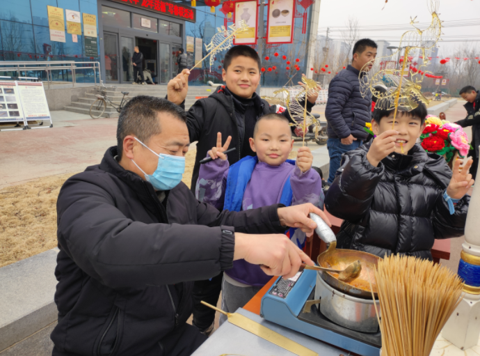 賀年會(huì)上“非遺”展風(fēng)采