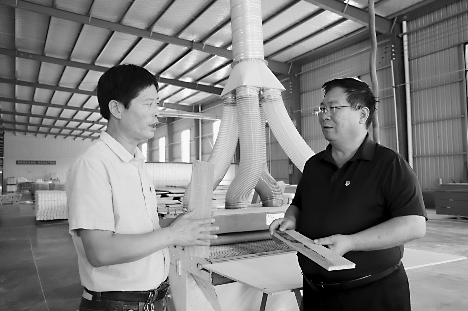 真情書寫為民情懷  實干踐行代表初心