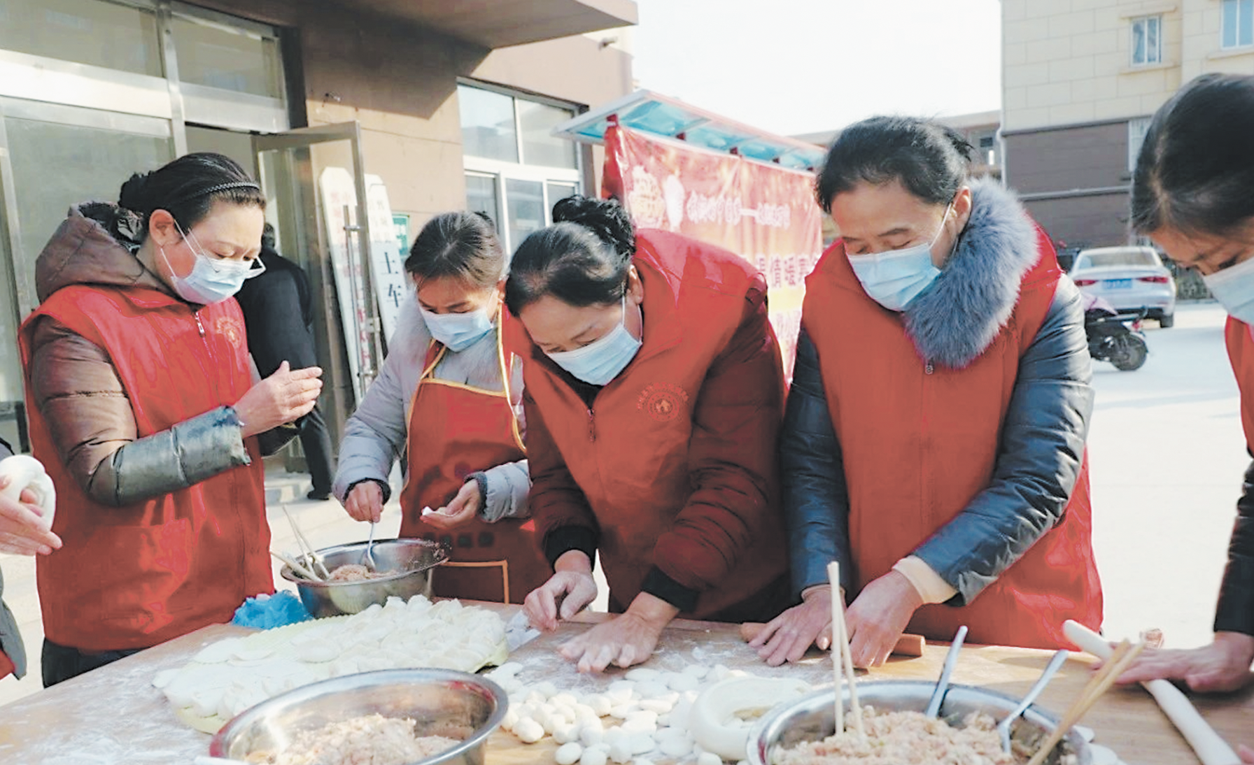 餃香迎冬至，溫情暖寒冬