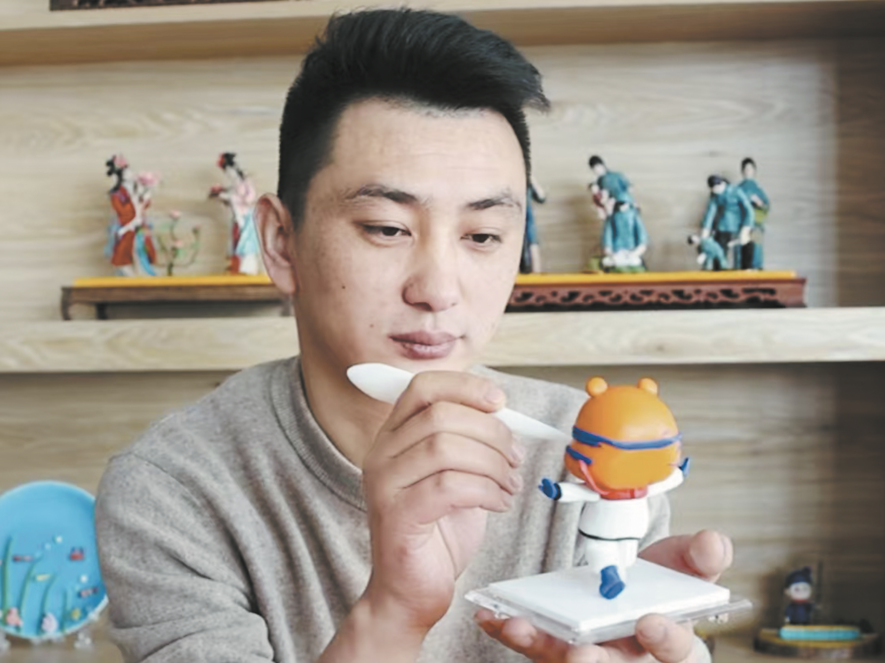 用指尖技藝綻放冰雪熱情