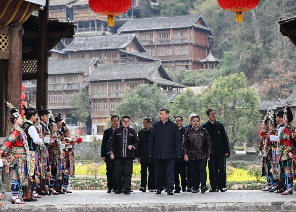 習(xí)近平在貴州考察時(shí)強(qiáng)調(diào) 堅(jiān)持以高質(zhì)量發(fā)展統(tǒng)攬全局 在中國式現(xiàn)