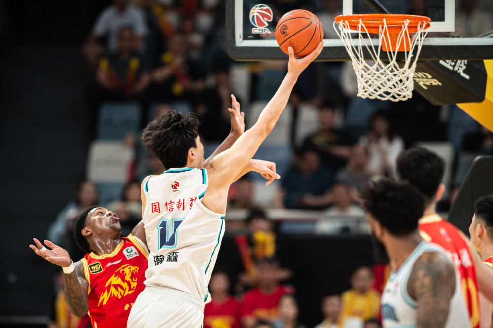 CBA綜合：青島客場勝廣廈 遼寧主場再勝新疆